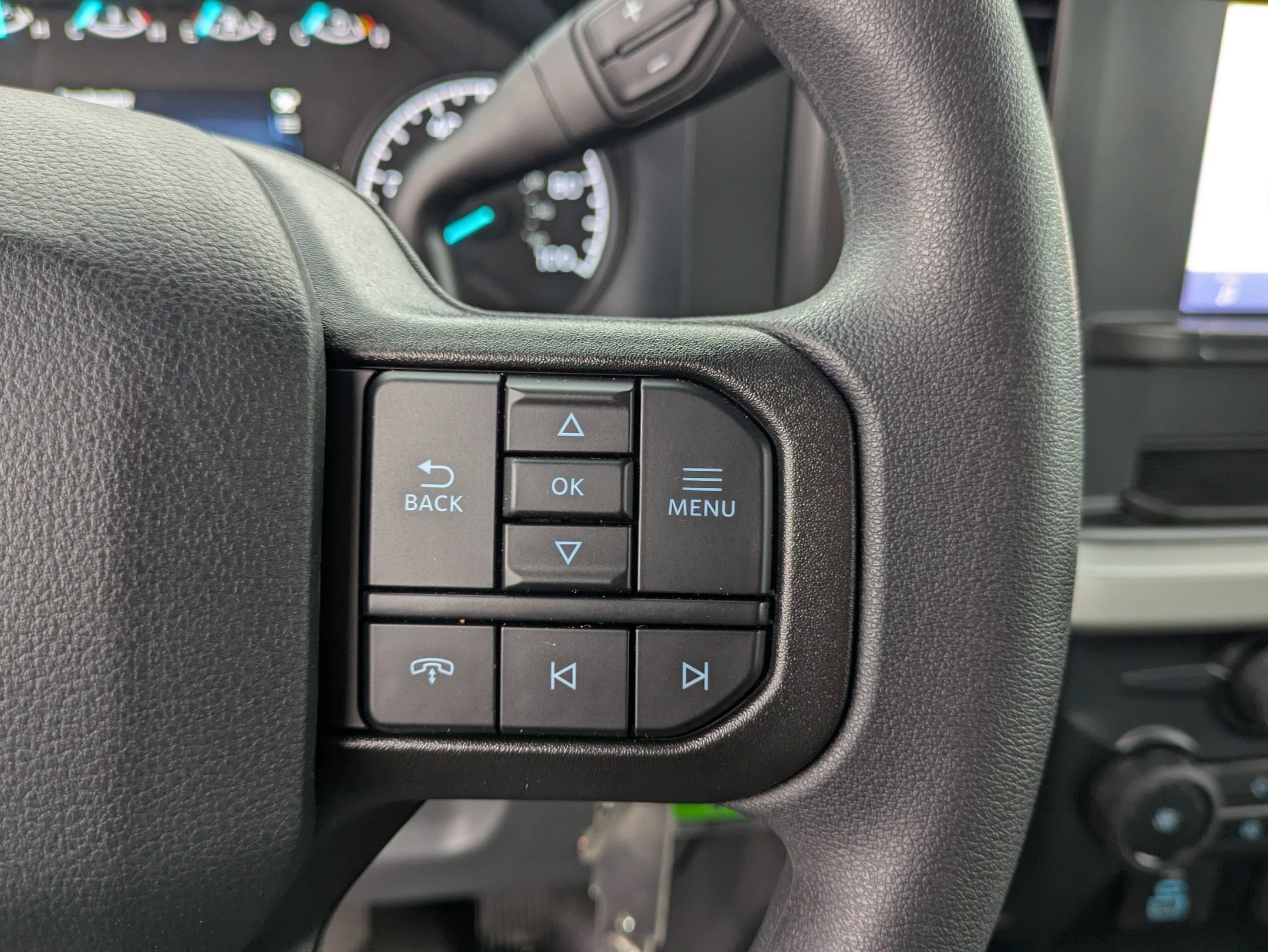 2025 Ford Super Duty F-350 DRW XL