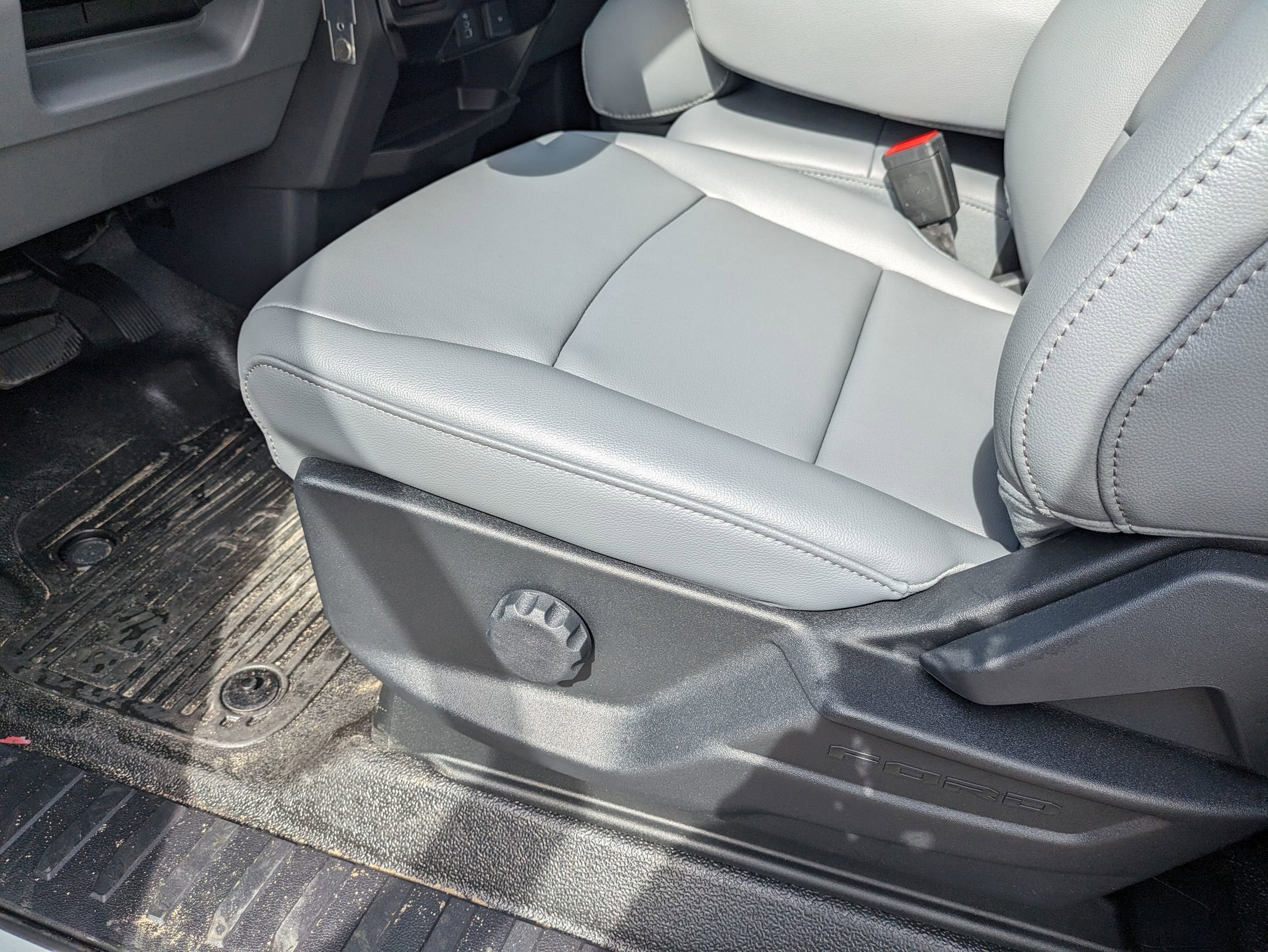 2025 Ford Super Duty F-350 DRW XL