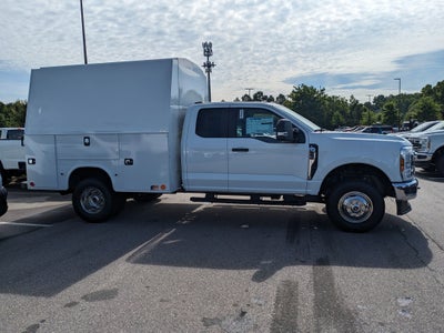 2025 Ford Super Duty F-350 DRW XL