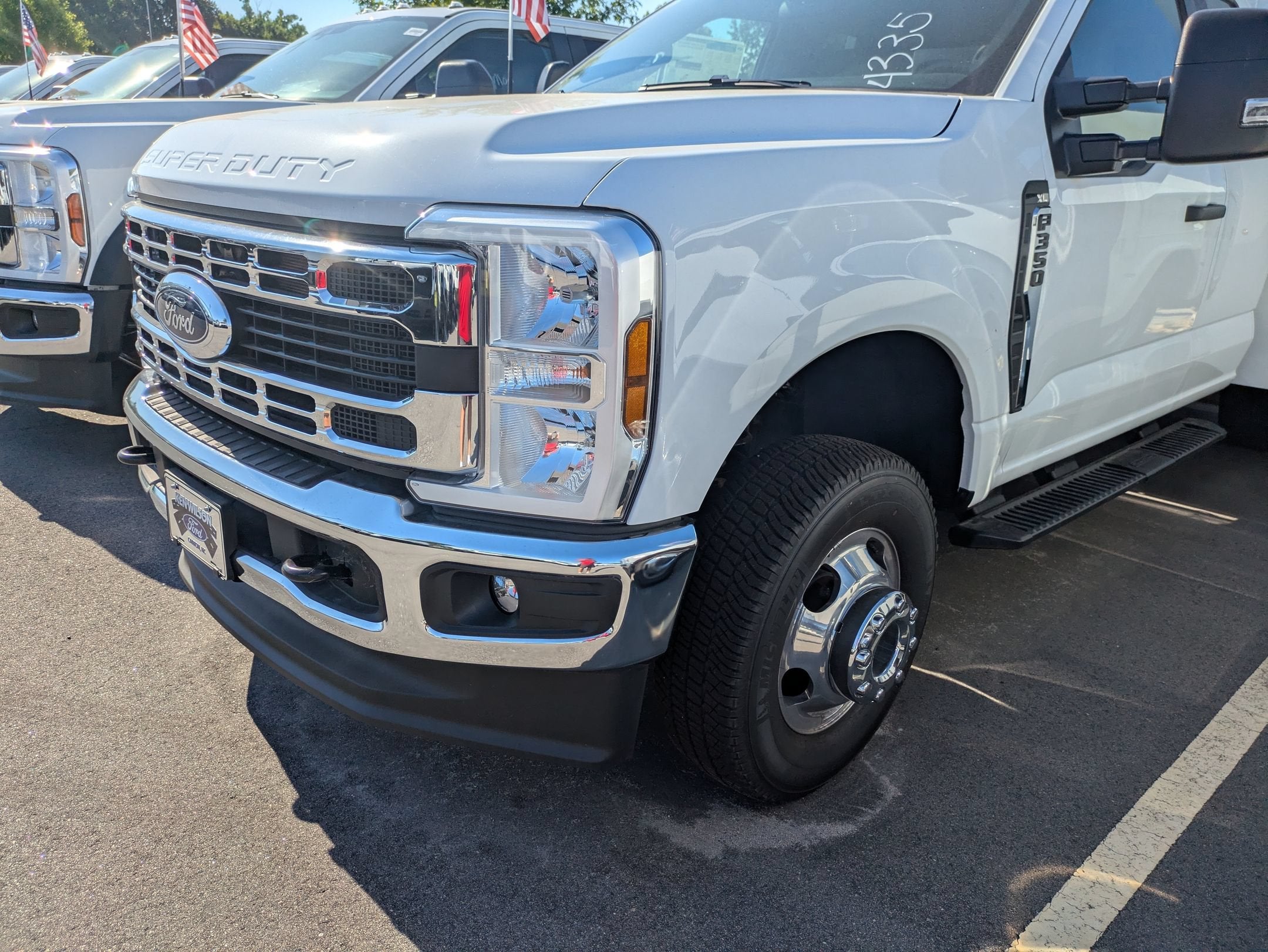 2026 Ford Super Duty F-350 DRW XL