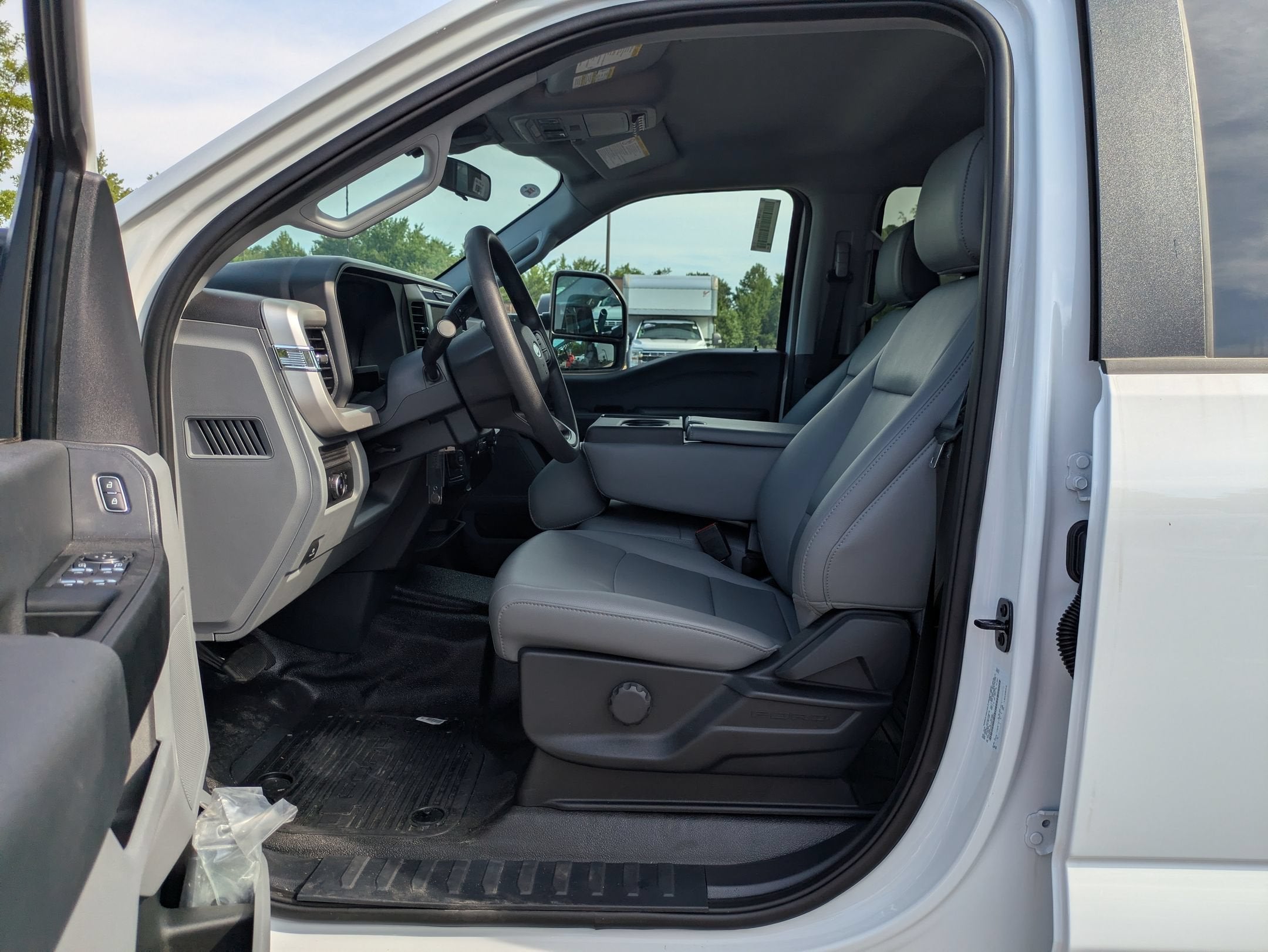 2026 Ford Super Duty F-450 DRW XL