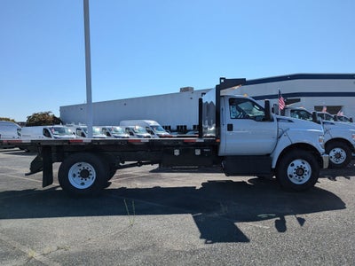 2025 Ford F-650SD Base