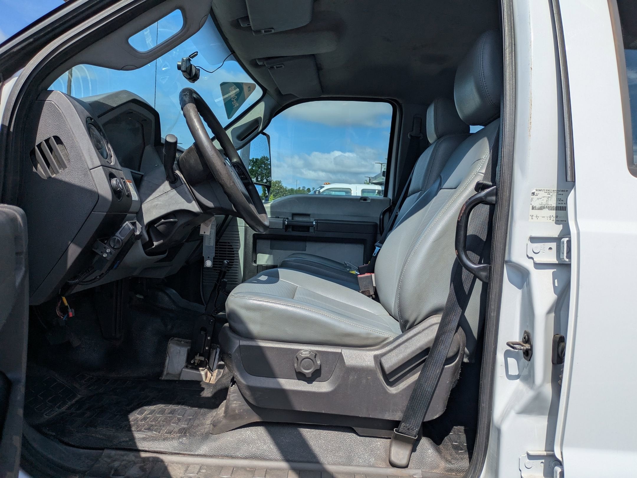 2017 Ford F-750SD Base