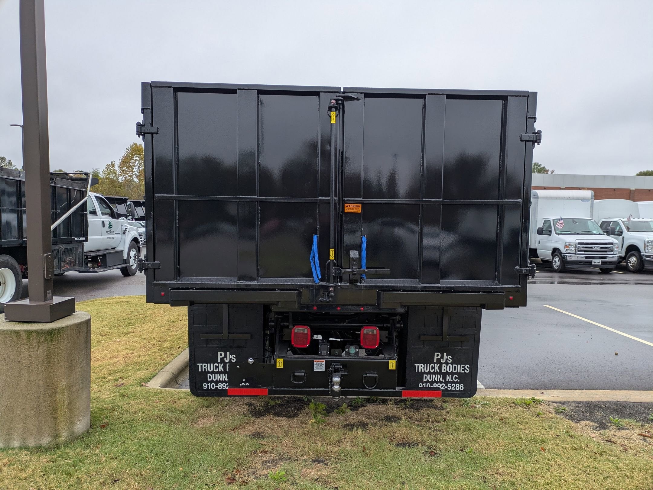 2026 Ford F-750SD Base