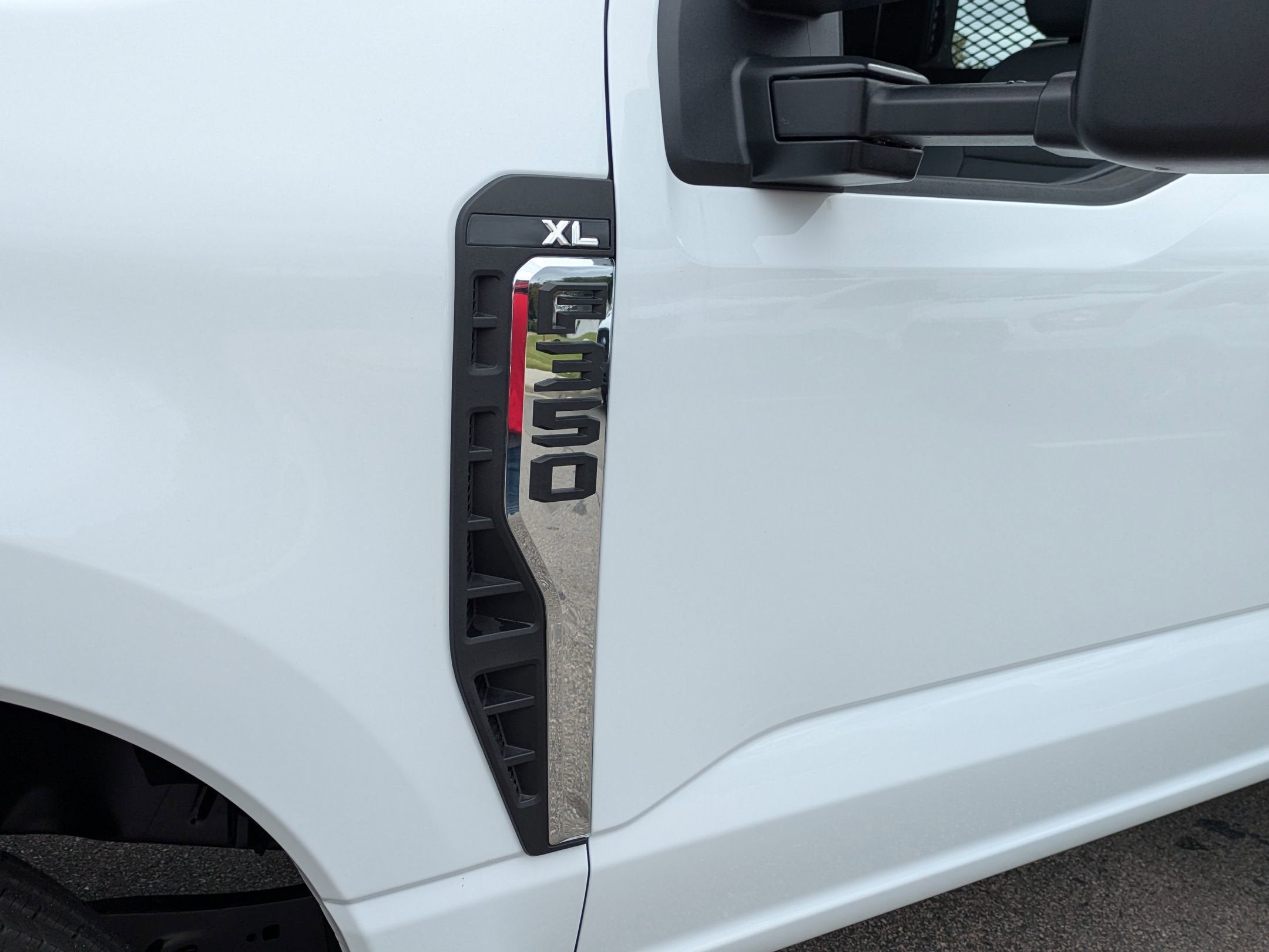 2026 Ford Super Duty F-350 DRW XL