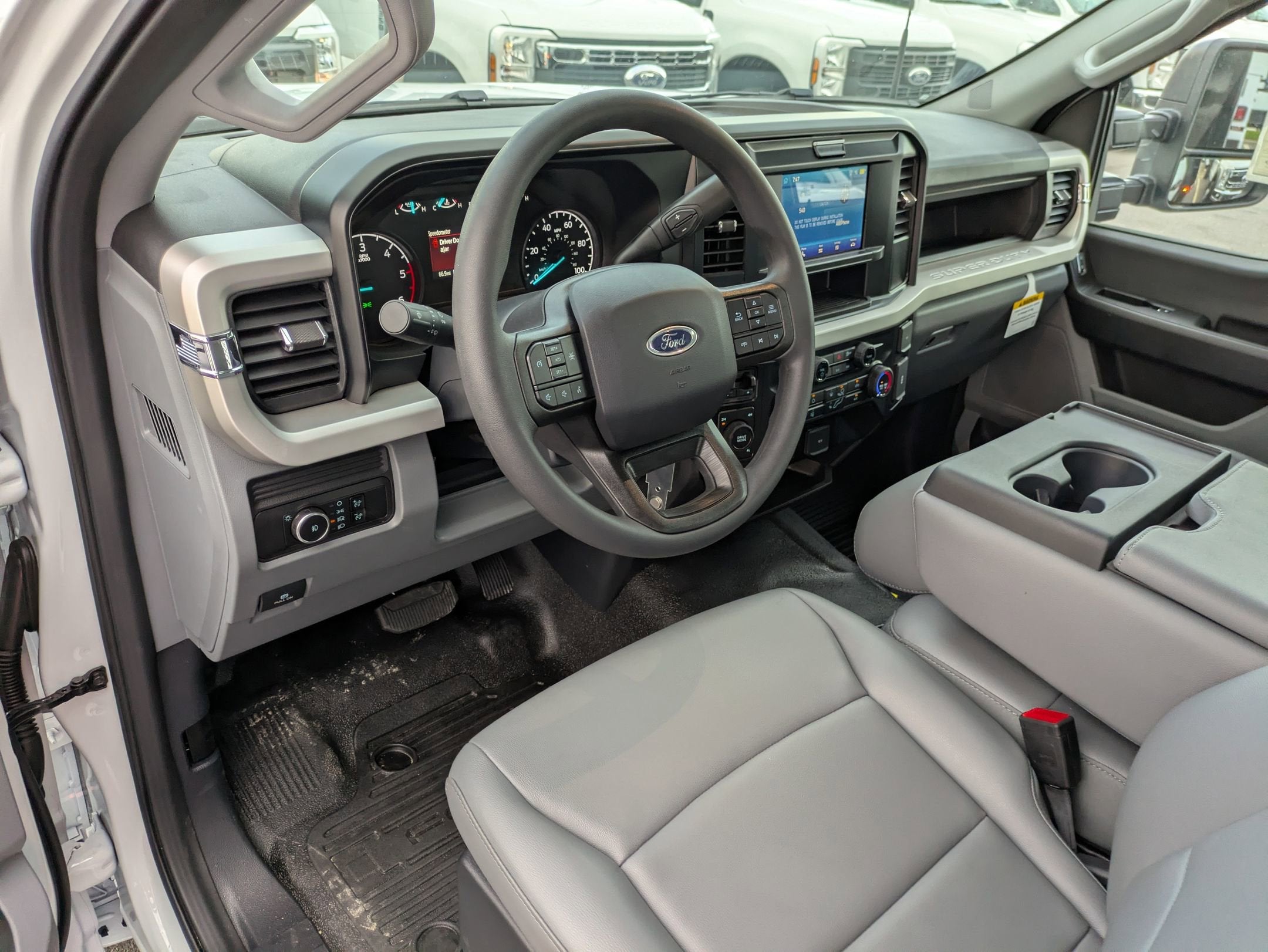 2026 Ford Super Duty F-350 DRW XL