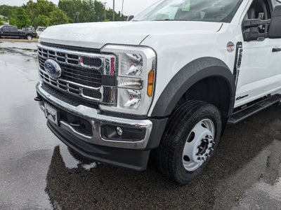 2025 Ford Super Duty F-550 DRW XL