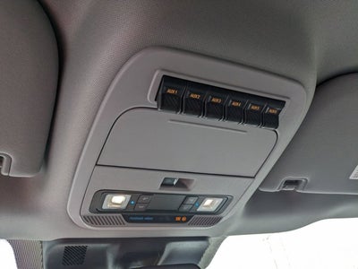 2025 Ford Super Duty F-550 DRW XL