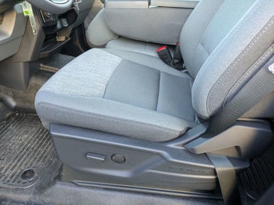 2025 Ford Super Duty F-550 DRW XL