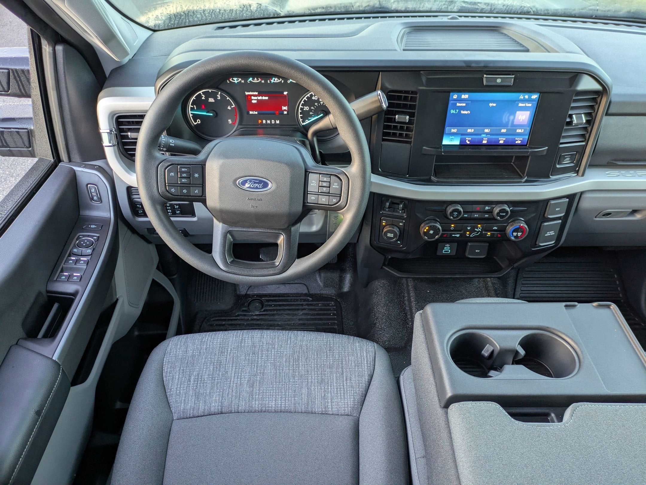 2025 Ford Super Duty F-550 DRW XL