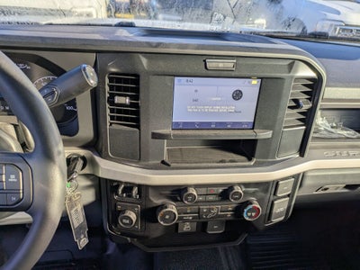 2027 Ford Super Duty F-550 DRW XL