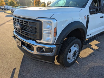 2027 Ford Super Duty F-550 DRW XL