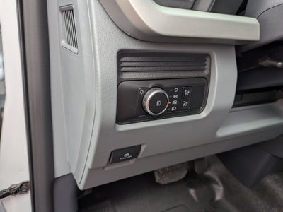 2027 Ford Super Duty F-550 DRW XL