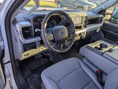 2026 Ford Super Duty F-450 DRW XL