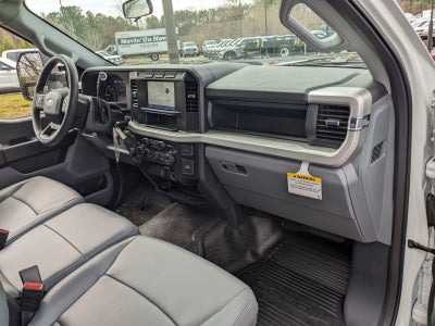 2024 Ford Super Duty F-550 DRW XL