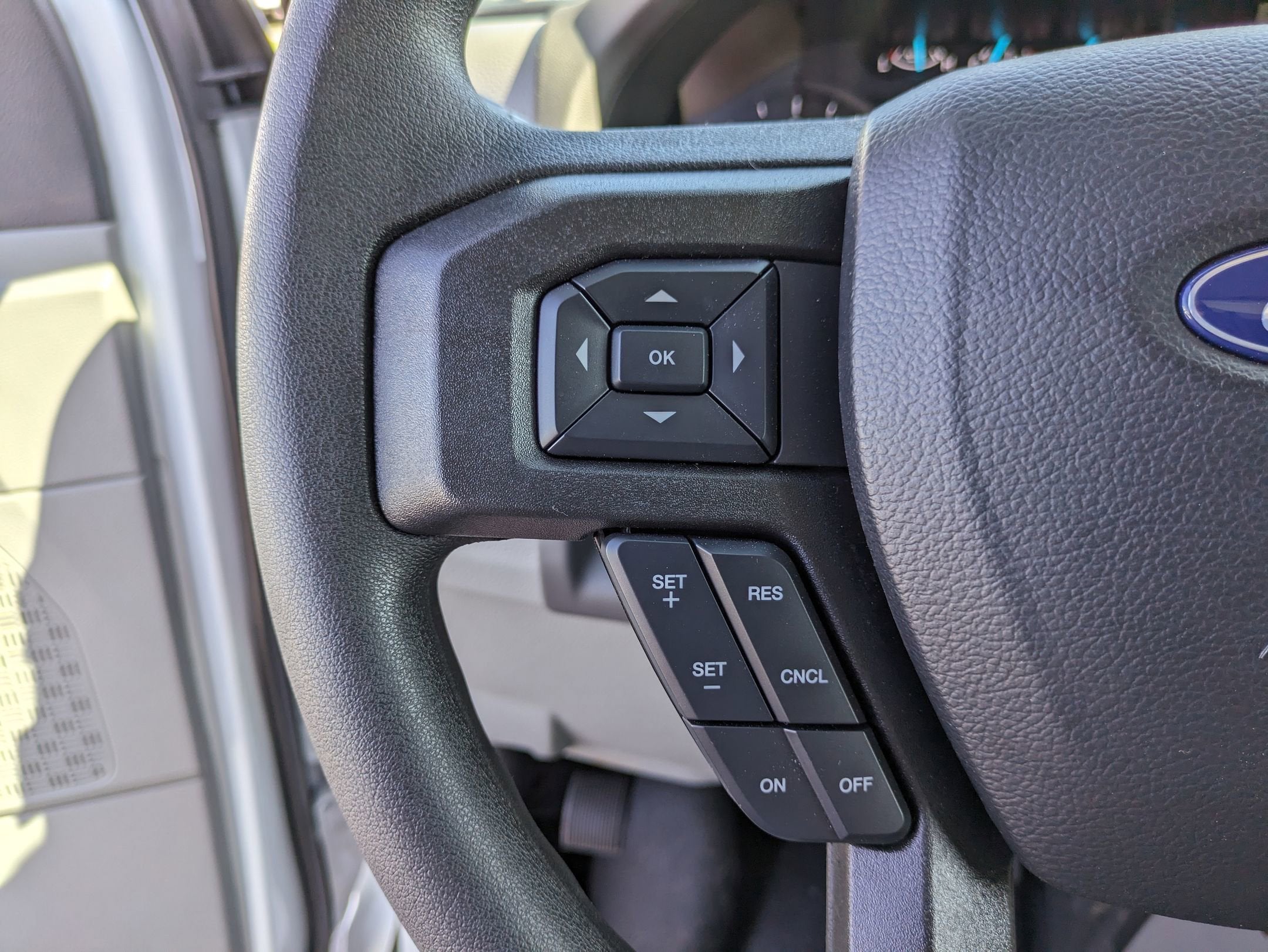 2026 Ford E-Series Cutaway E-350 SRW 138" WB