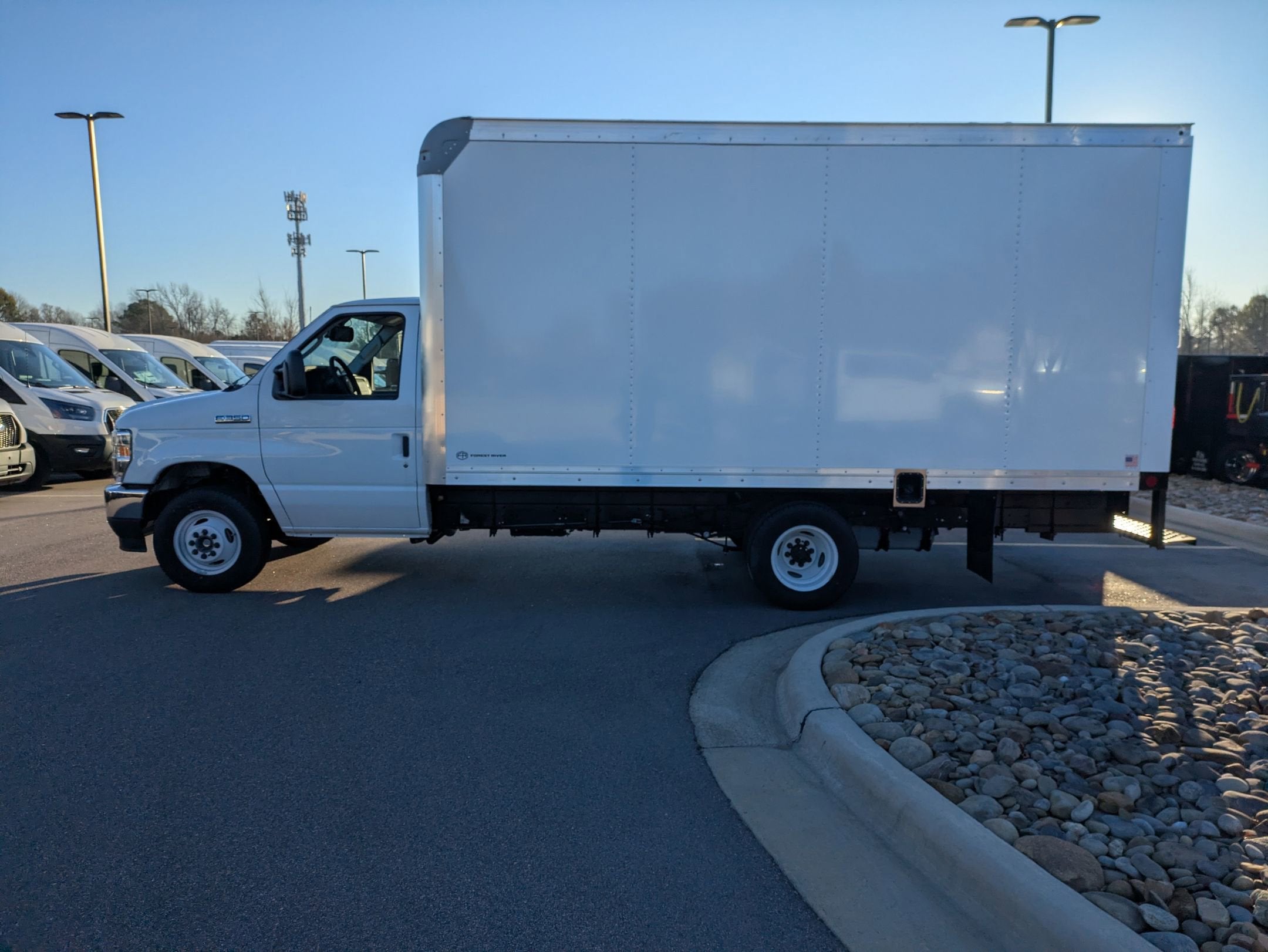 2026 Ford E-Series Cutaway Base