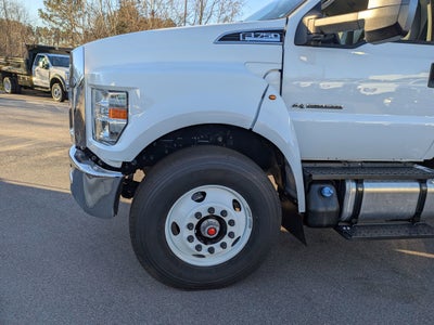 2026 Ford F-750SD Base