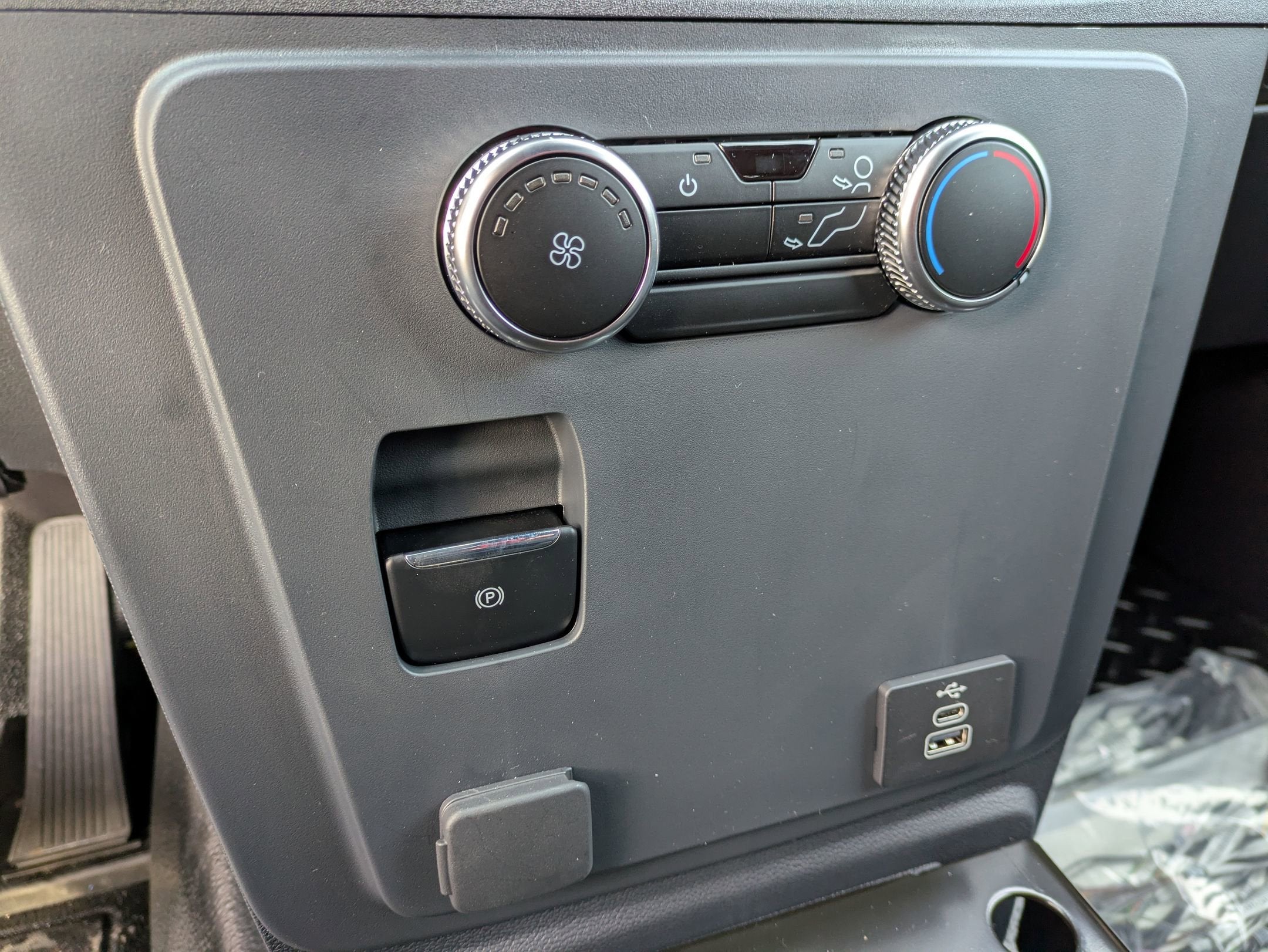 2026 Ford Police Interceptor Utility Base