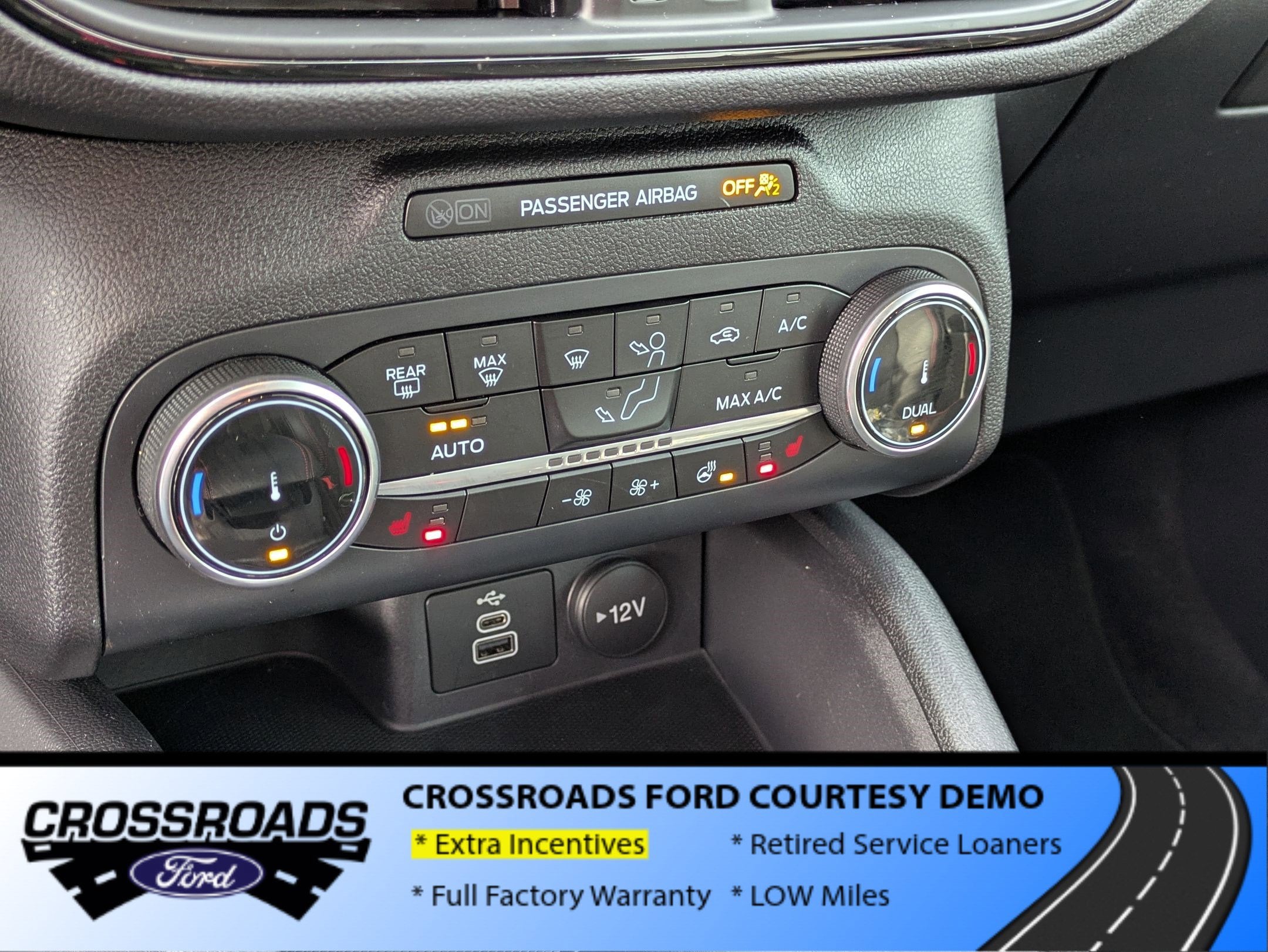 2025 Ford Escape ST-Line Select - Crossroads Courtesy Demo