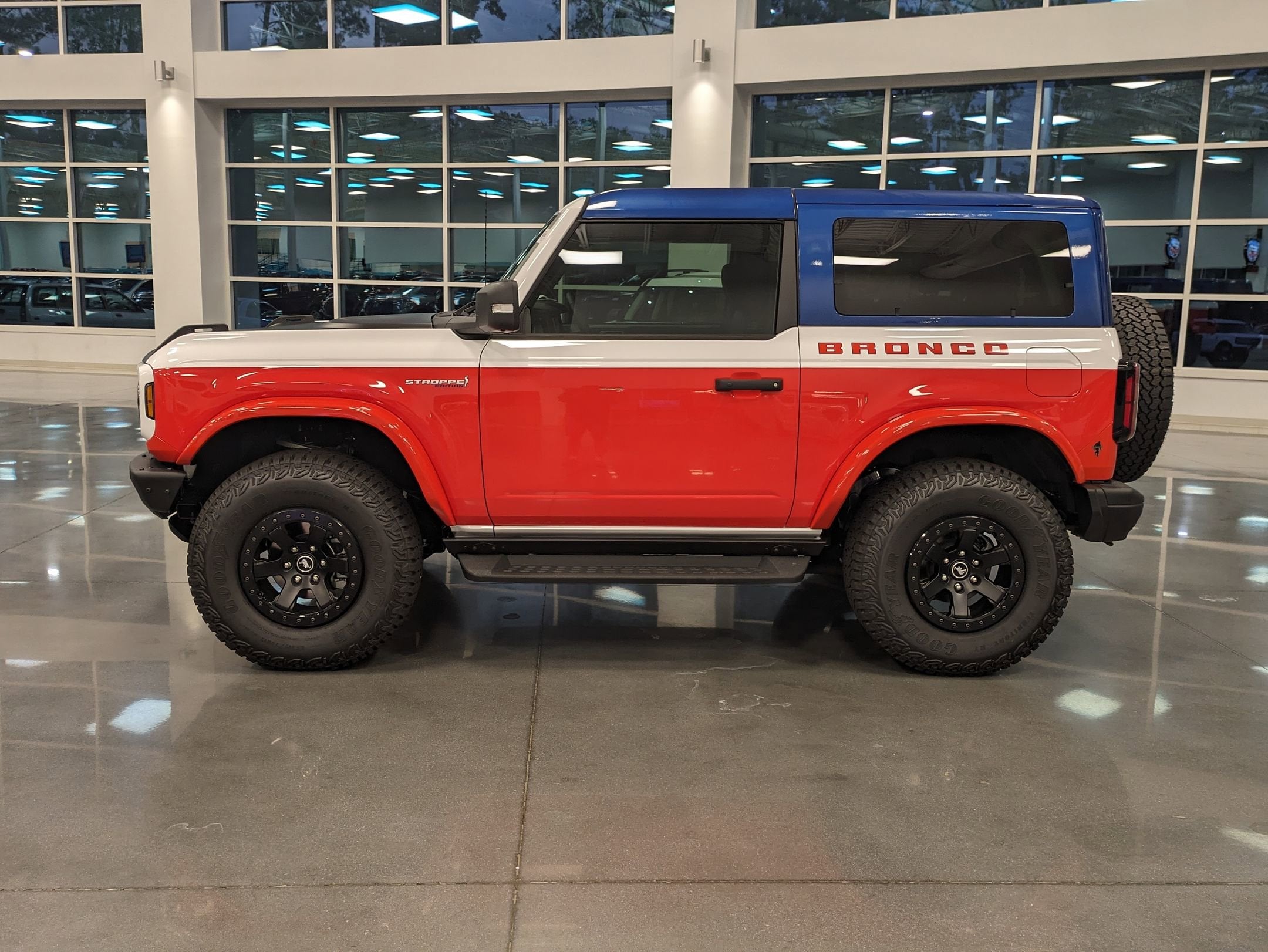 2025 Ford Bronco Stroppe Edition