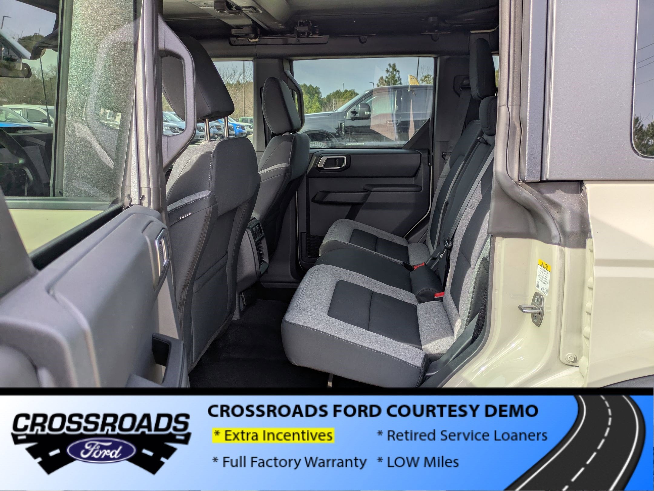 2025 Ford Bronco Base - Crossroads Courtesy Demo