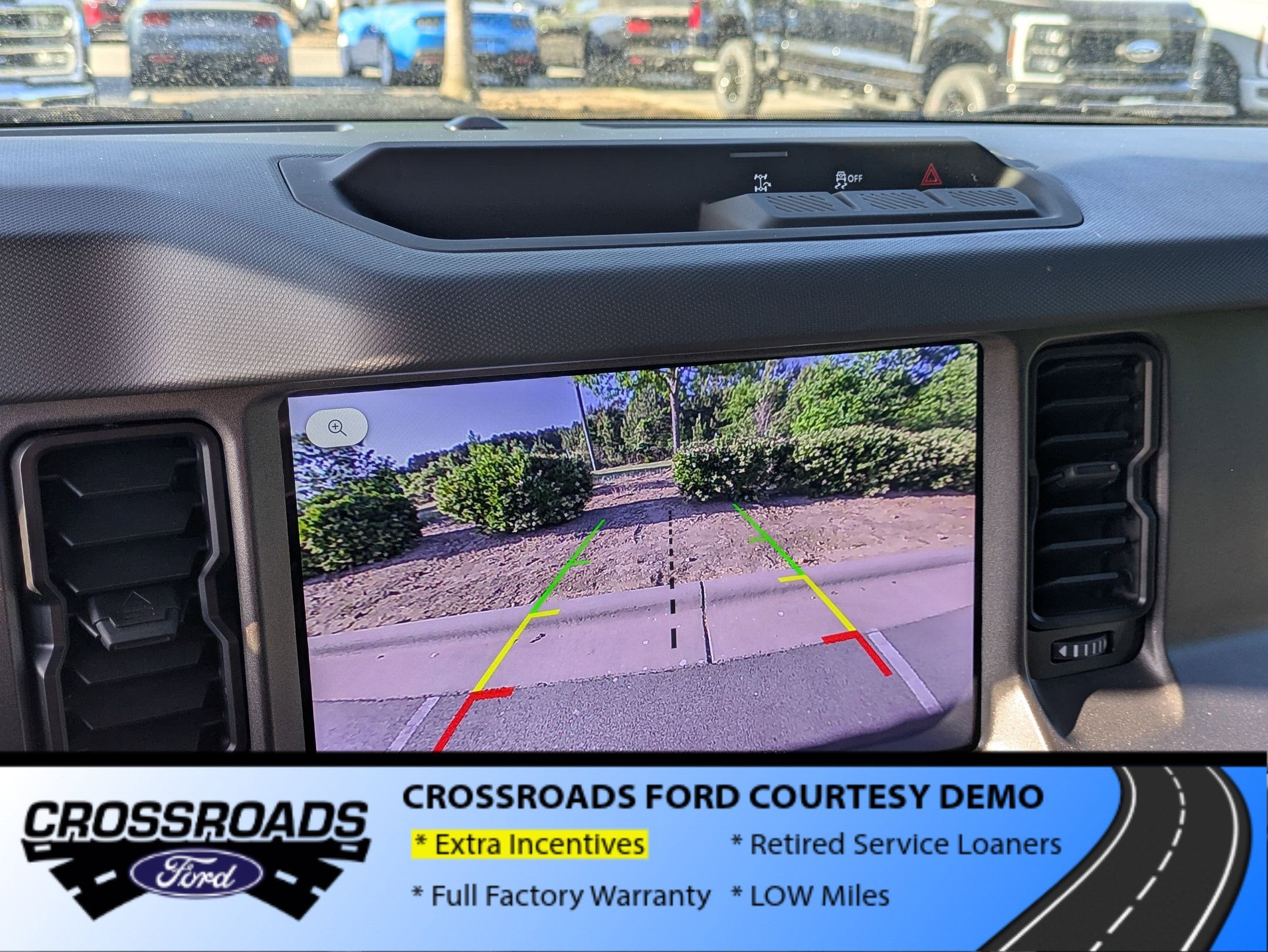 2025 Ford Bronco Base - Crossroads Courtesy Demo