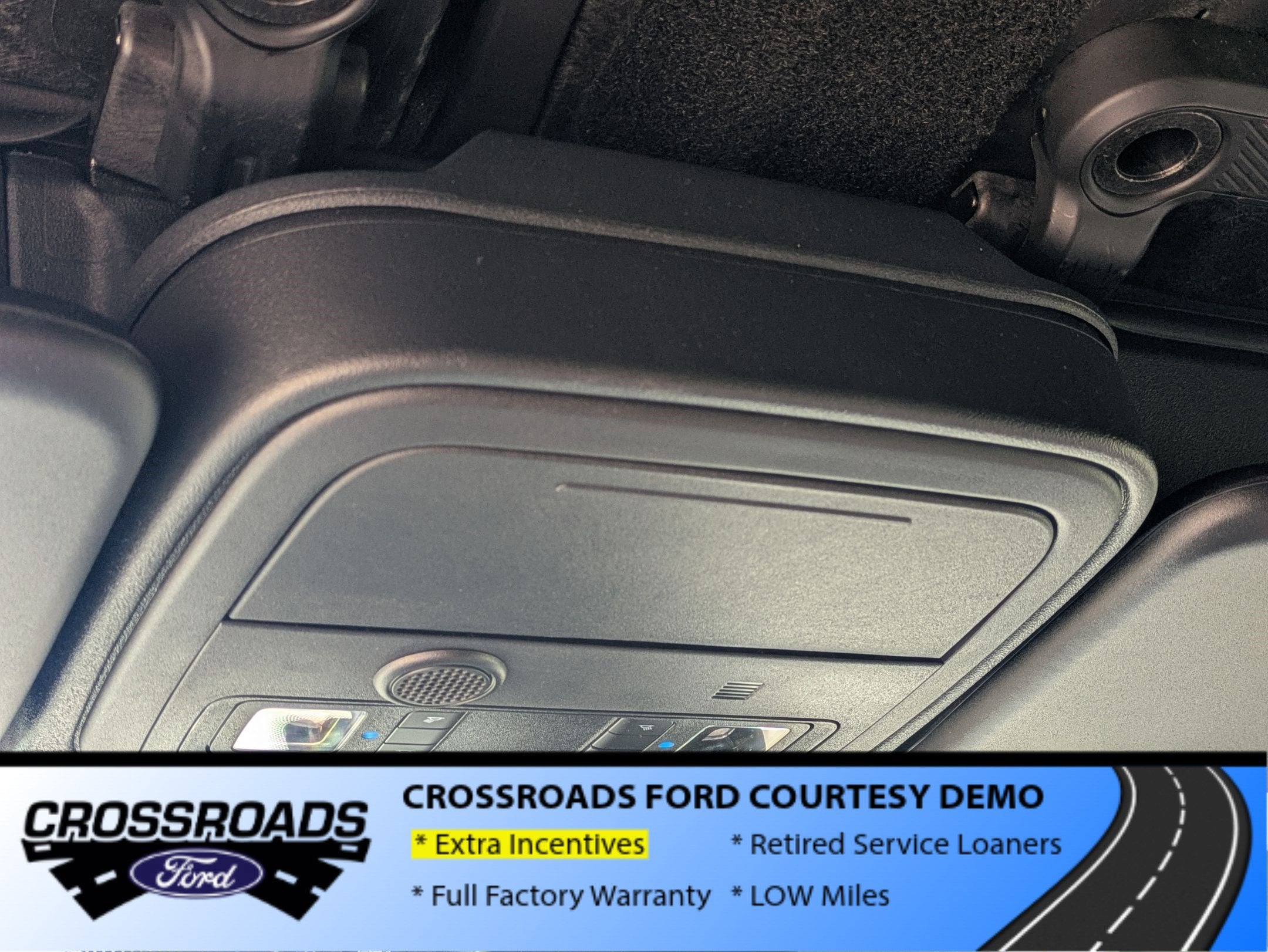 2025 Ford Bronco Base - Crossroads Courtesy Demo