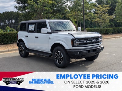 2026 Ford Bronco Outer Banks