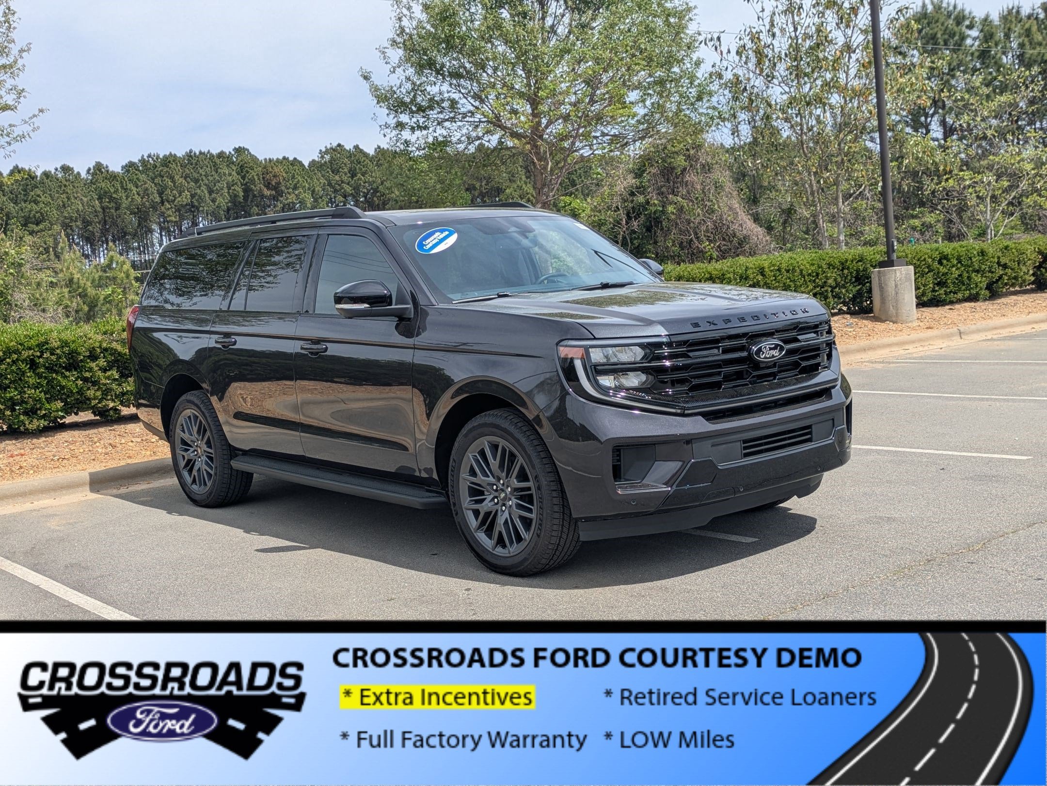 2026 Ford Expedition Max Platinum - Crossroads Courtesy Demo