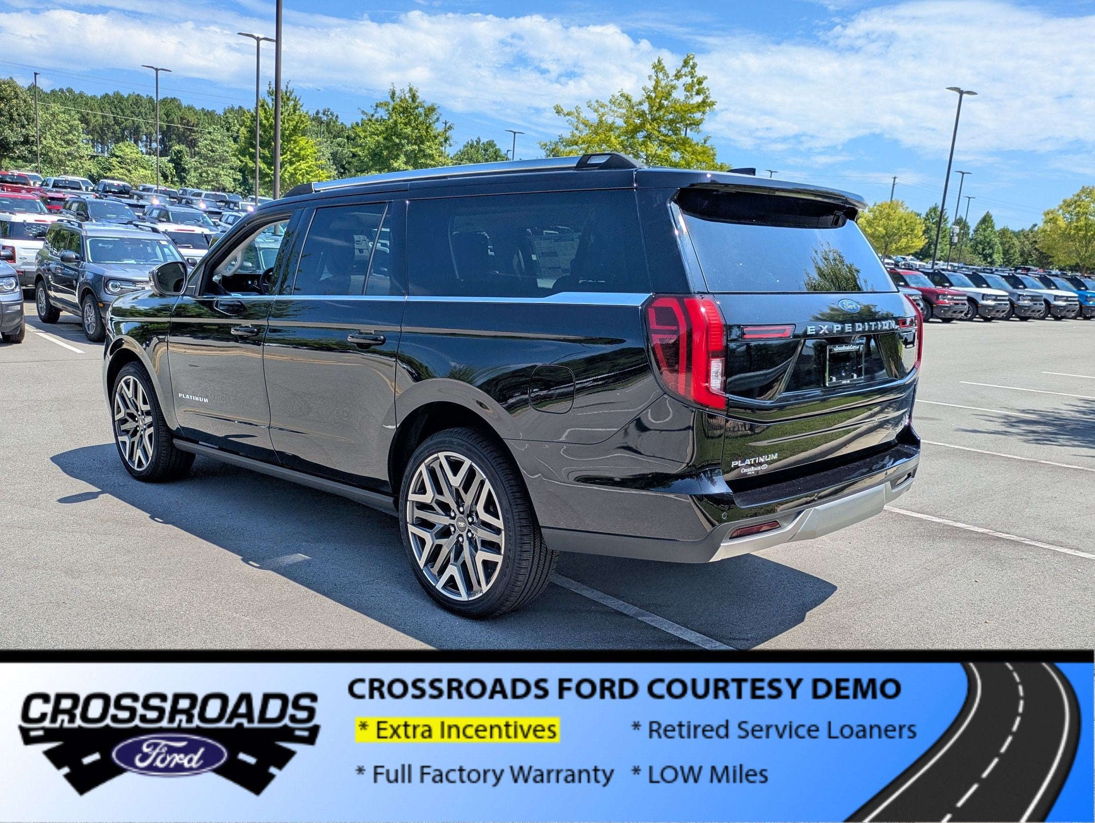 2026 Ford Expedition Max Platinum - Crossroads Manager Demo