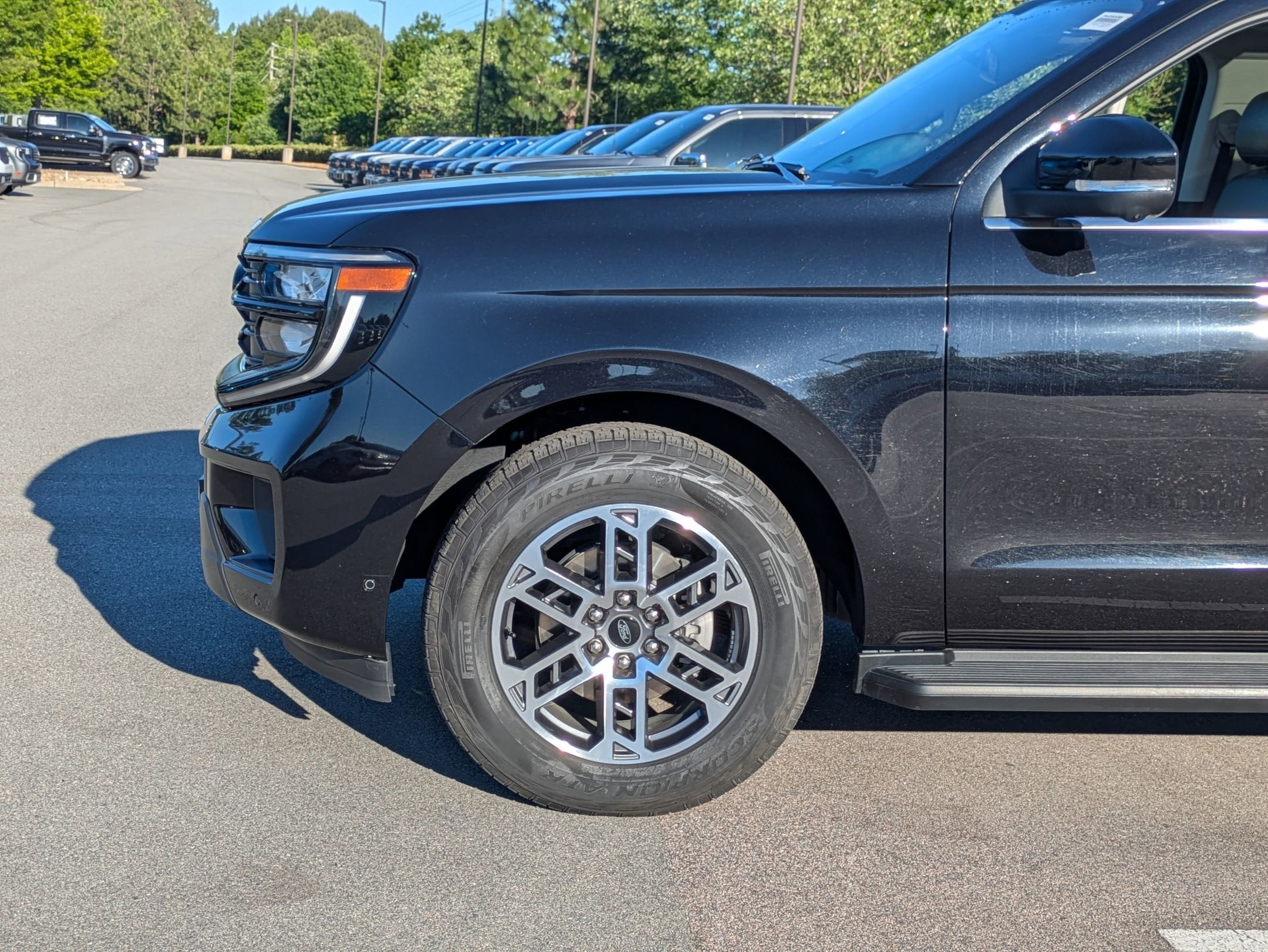 2025 Ford Expedition Active