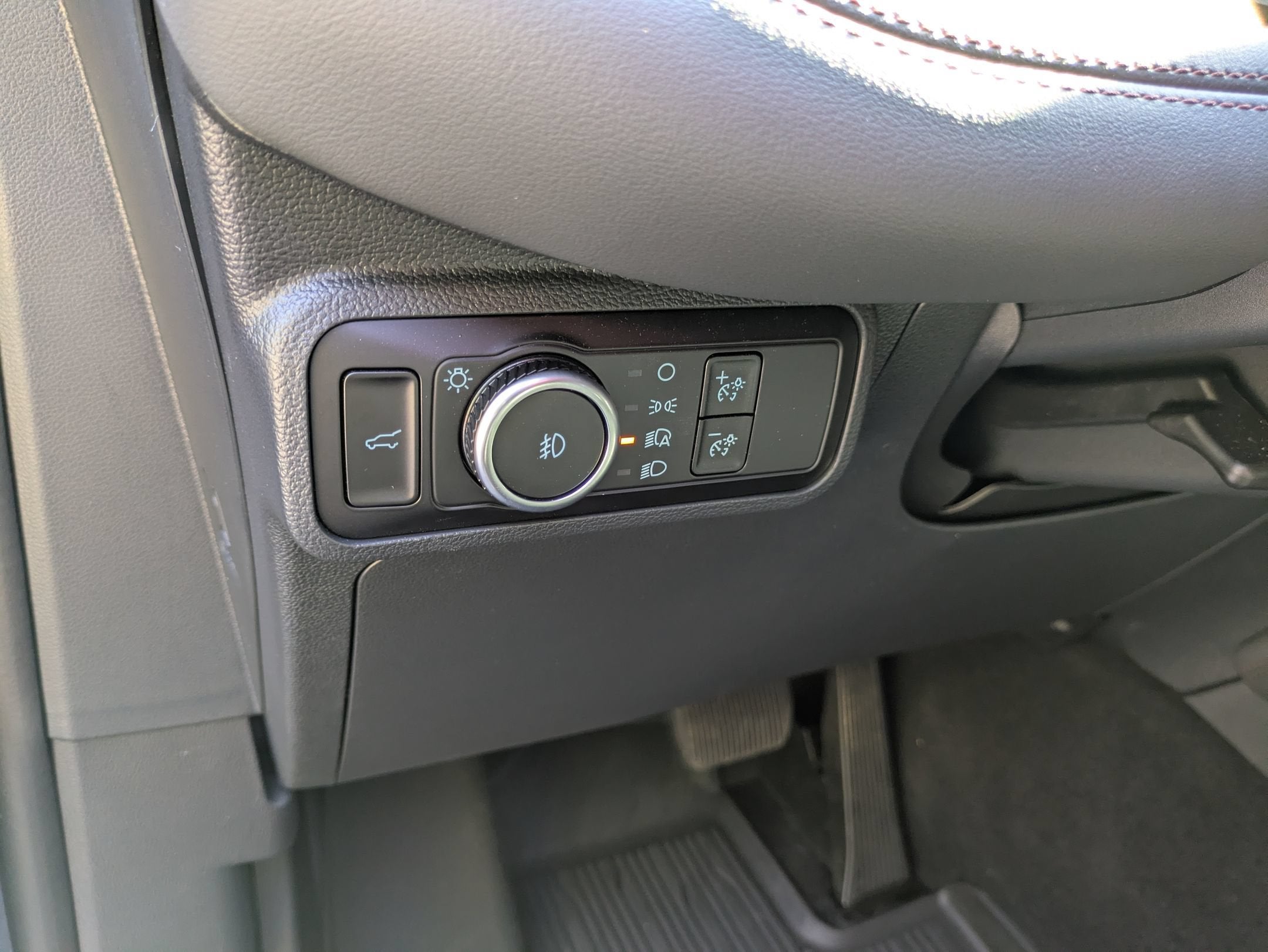 2026 Ford Explorer Active - Crossroads Courtesy Demo