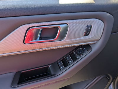 2026 Ford Explorer Active w/100A Pkg - Crossroads Courtesy Demo