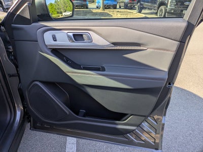 2026 Ford Explorer Active w/100A Pkg - Crossroads Courtesy Demo