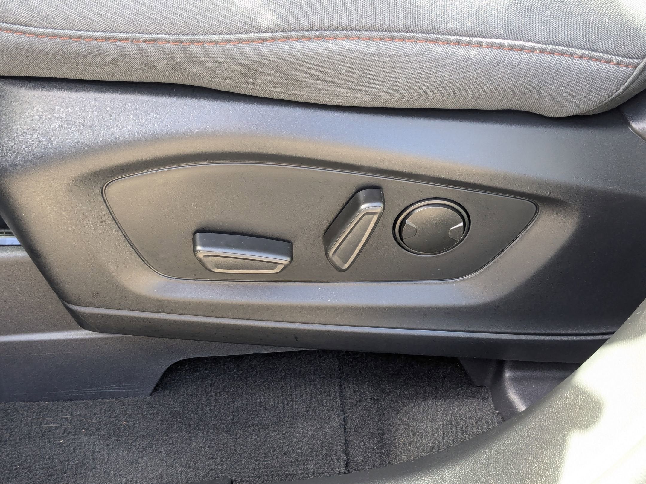 2026 Ford Explorer Active - Crossroads Courtesy Demo