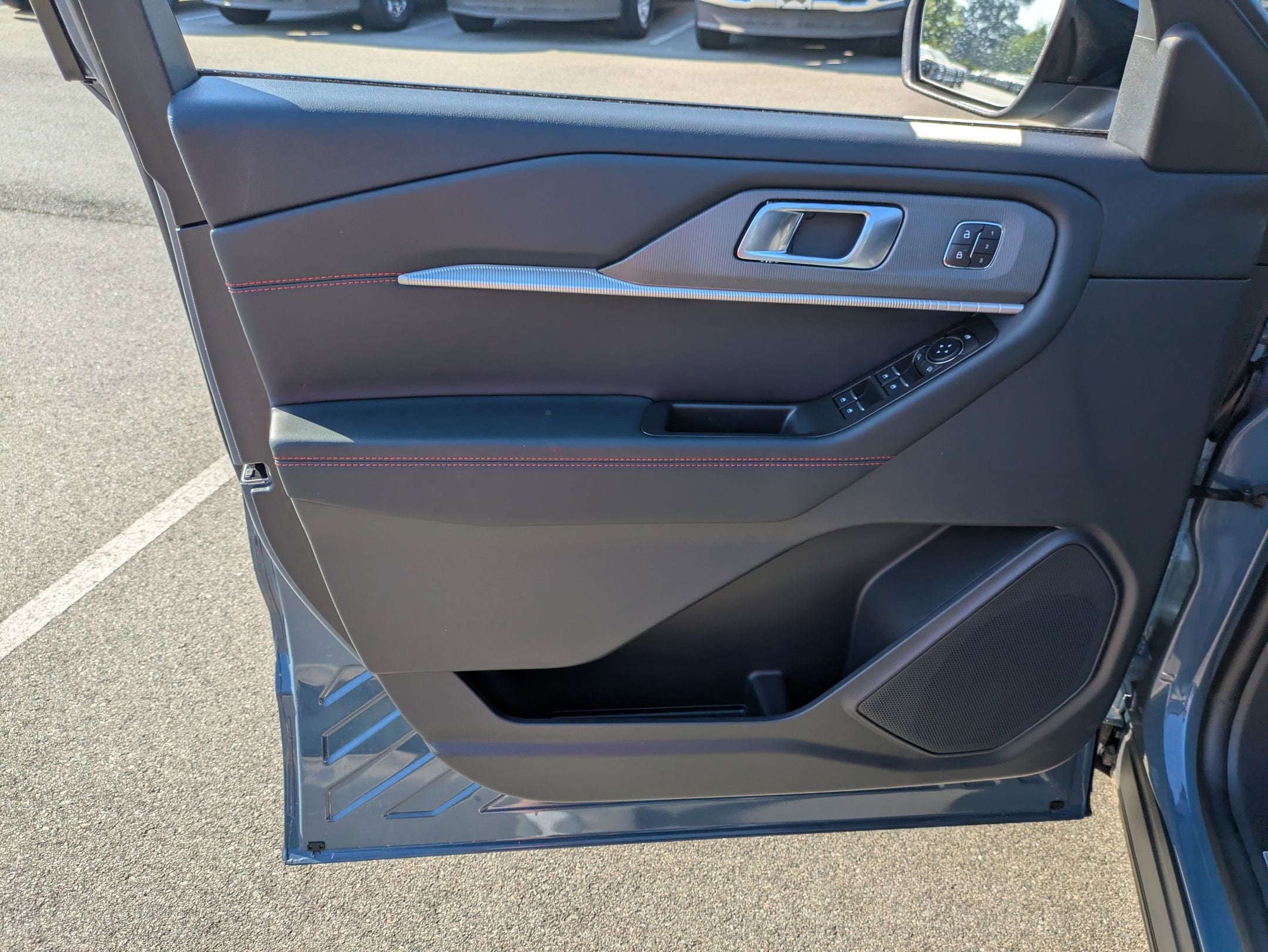 2026 Ford Explorer ST-Line - Crossroads Courtesy Demo