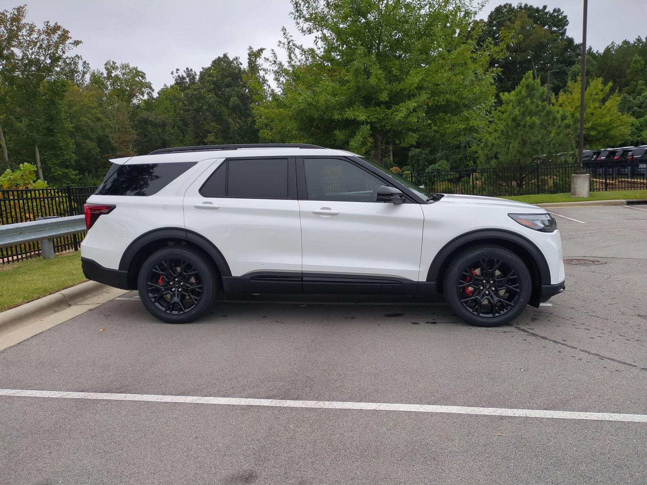 2027 Ford Explorer ST