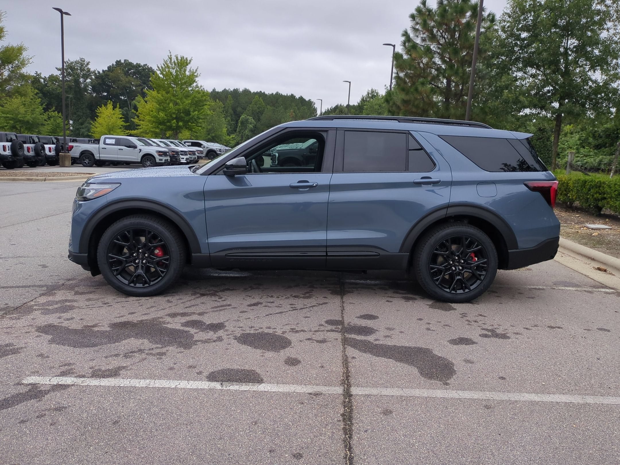 2027 Ford Explorer ST