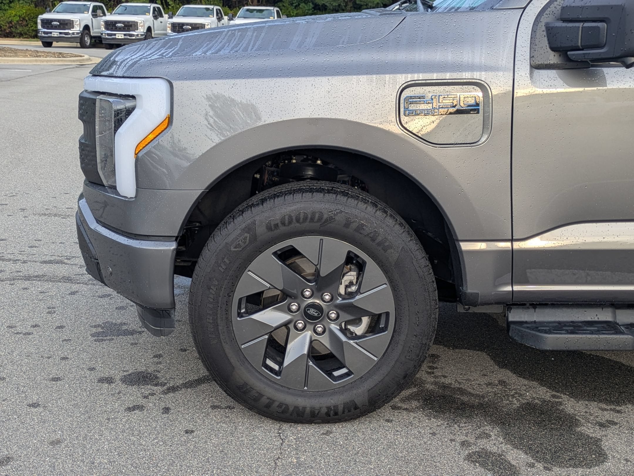2025 Ford F-150 Lightning Flash