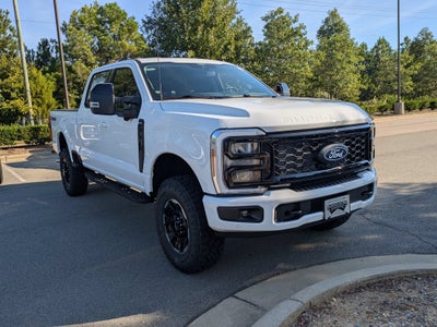 2027 Ford Super Duty F-250 SRW LARIAT
