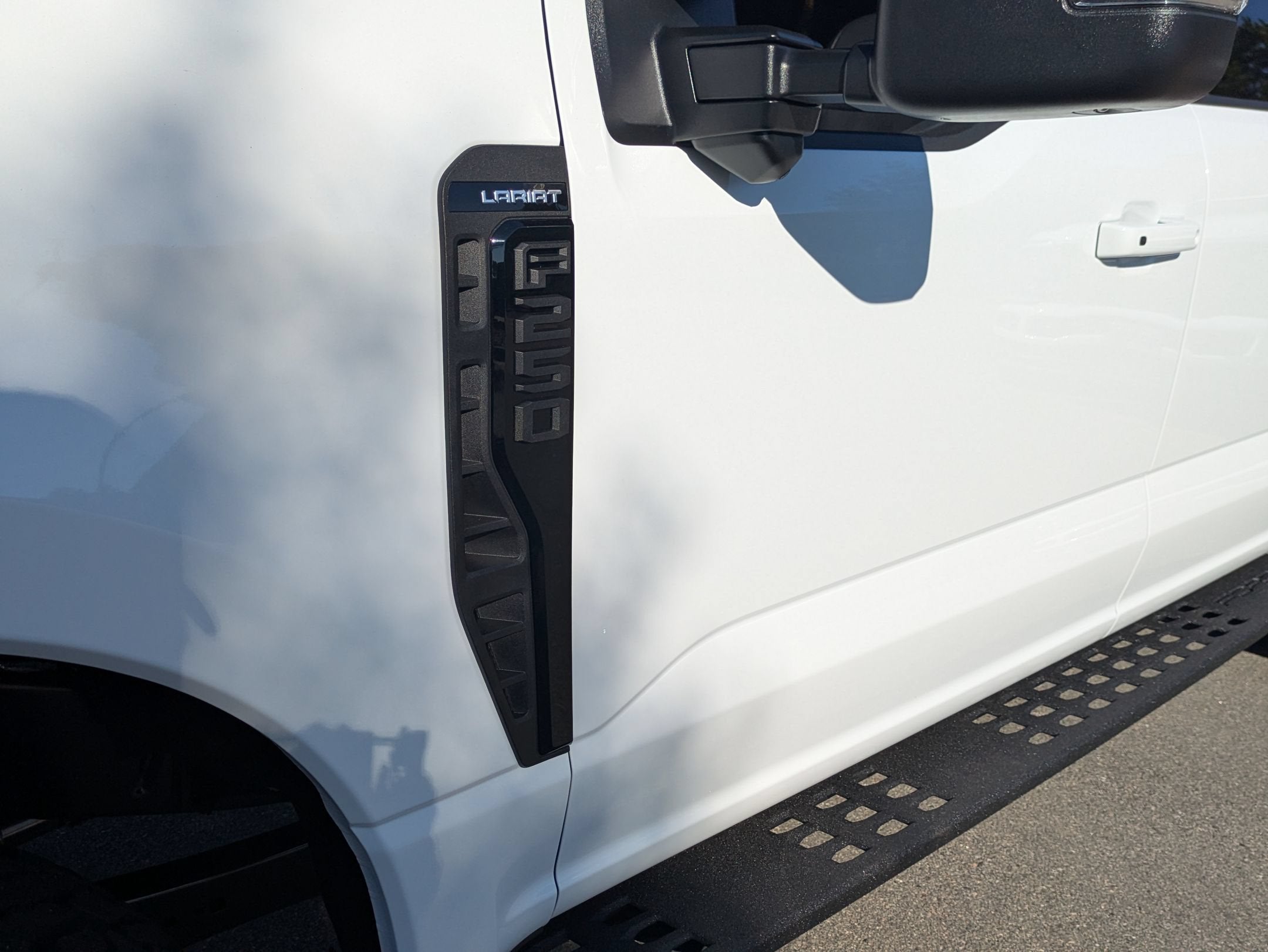 2027 Ford Super Duty F-250 SRW LARIAT