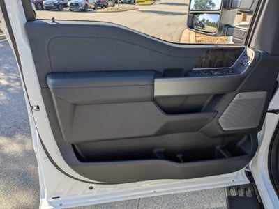 2027 Ford Super Duty F-250 SRW LARIAT