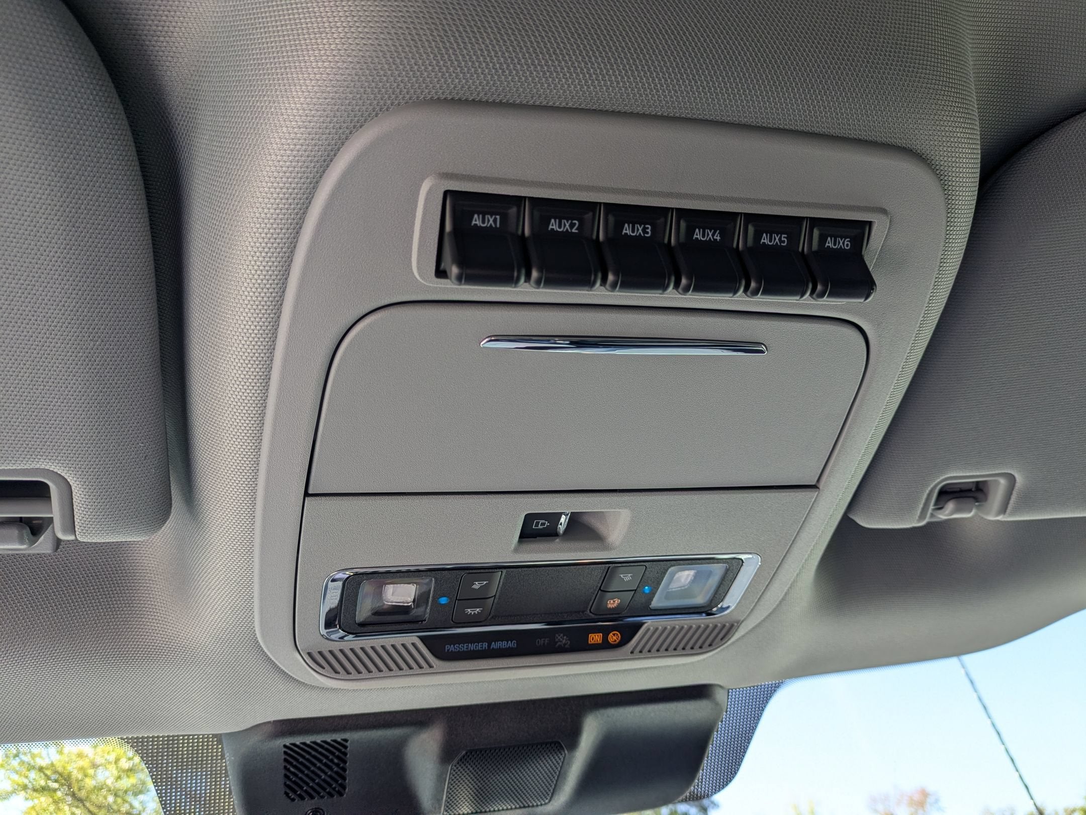 2027 Ford Super Duty F-250 SRW LARIAT