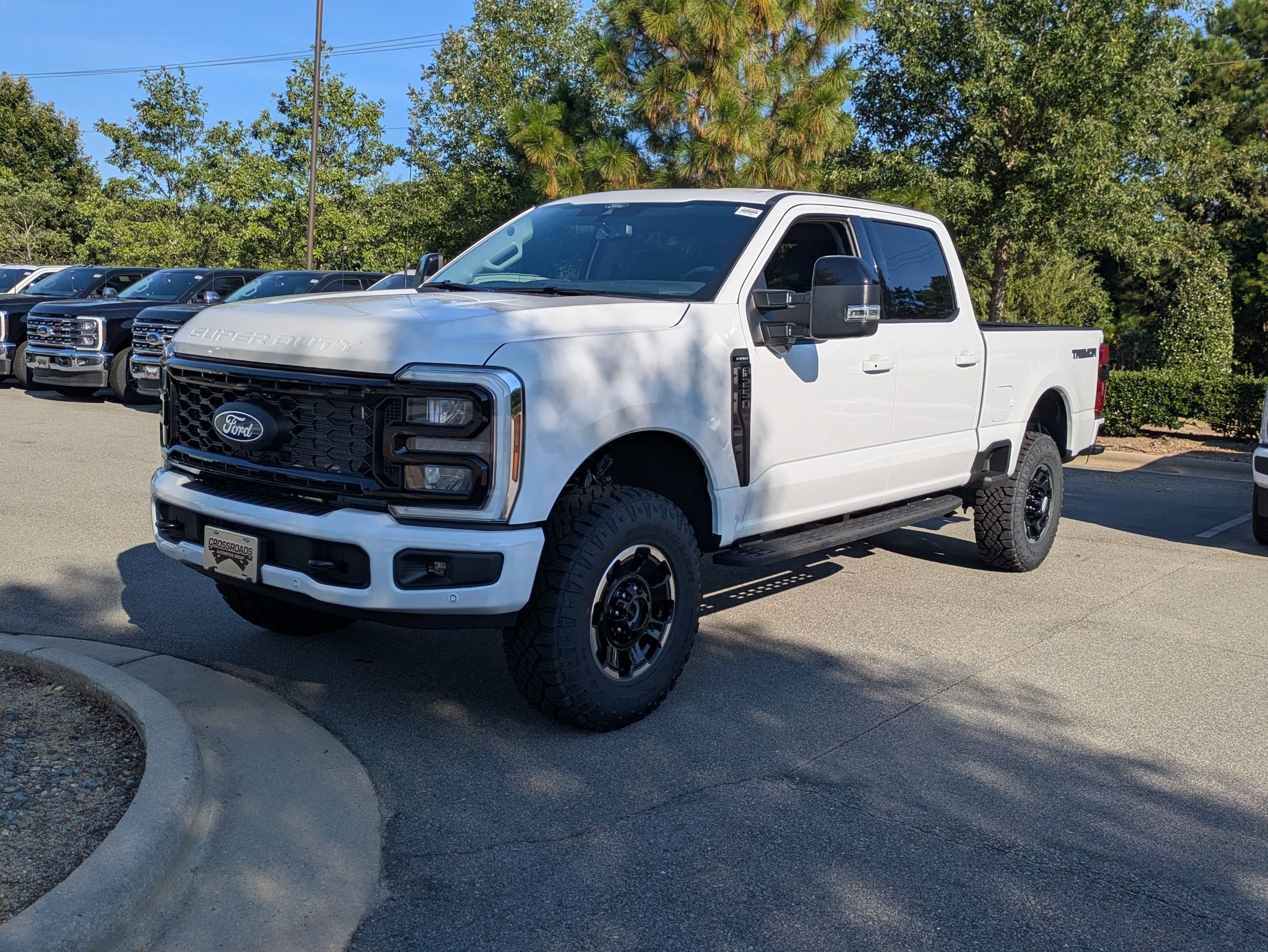 2027 Ford Super Duty F-250 SRW LARIAT