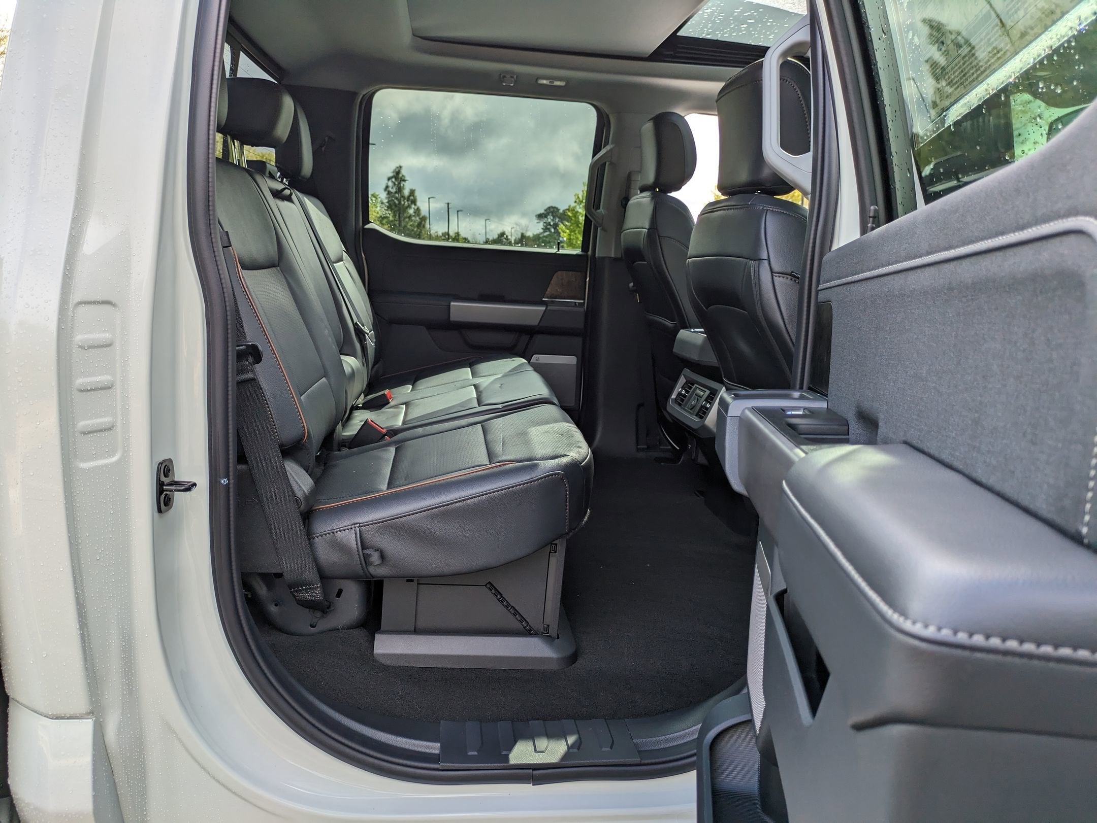 2025 Ford Super Duty F-250 SRW LARIAT