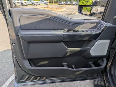 2026 Ford Super Duty F-350 SRW Platinum