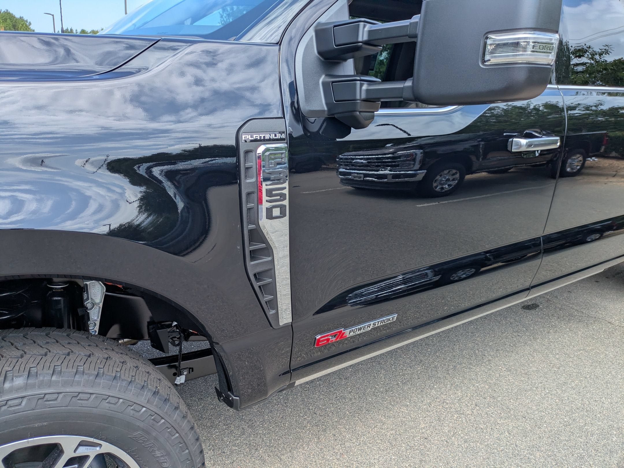 2026 Ford Super Duty F-350 SRW Platinum