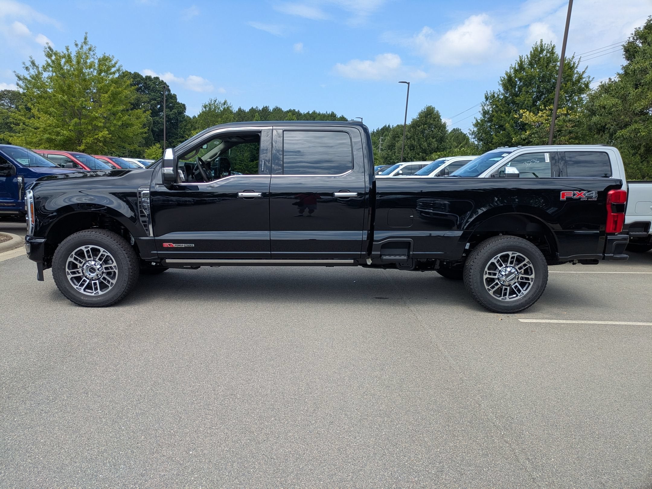 2026 Ford Super Duty F-350 SRW Platinum