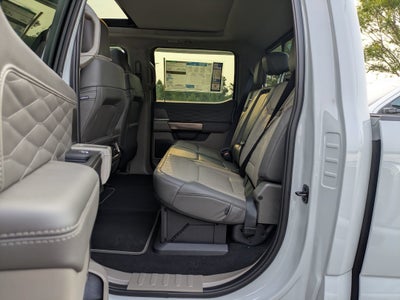 2026 Ford Super Duty F-350 SRW Platinum